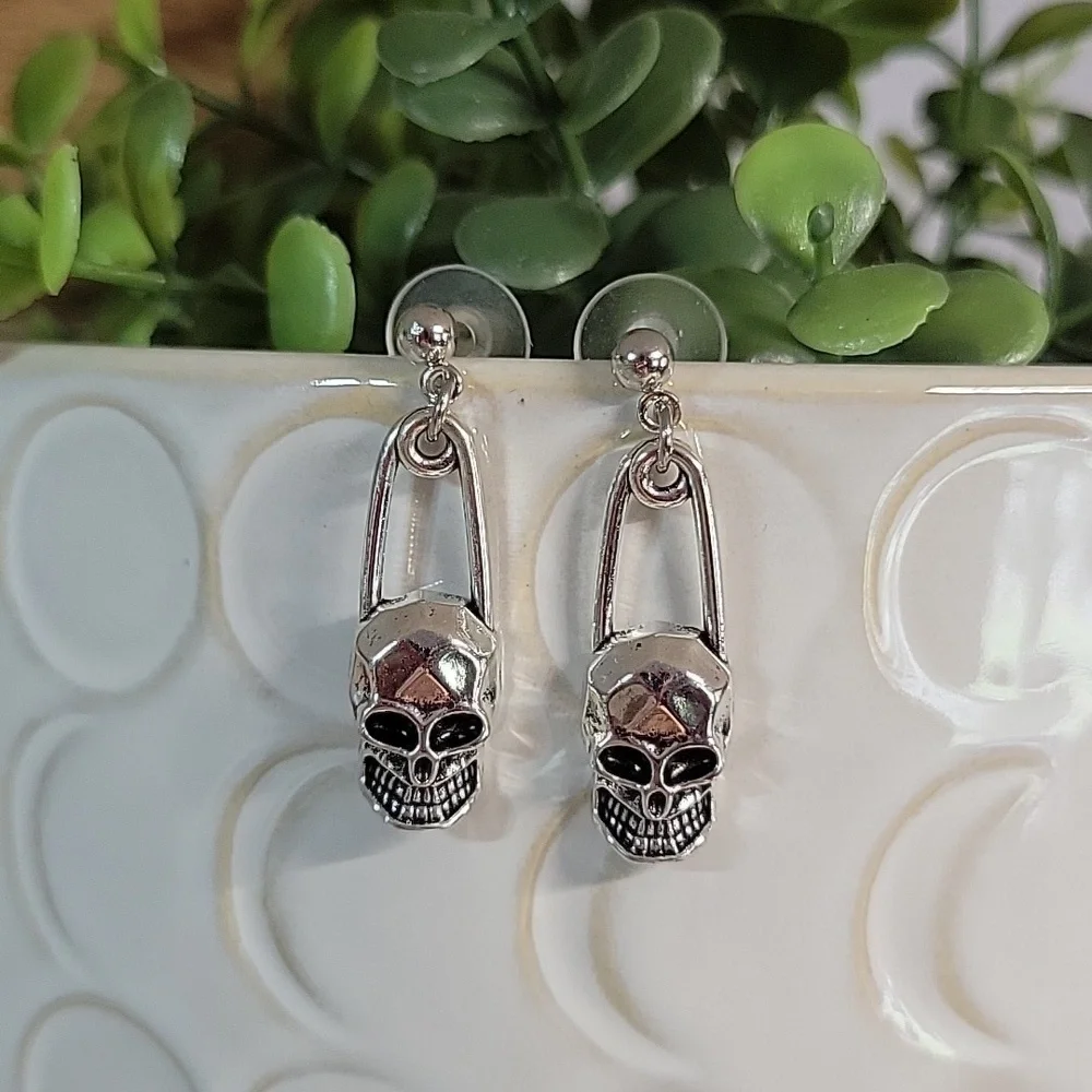 SAFETY PIN SKULL DROP EARRINGS
